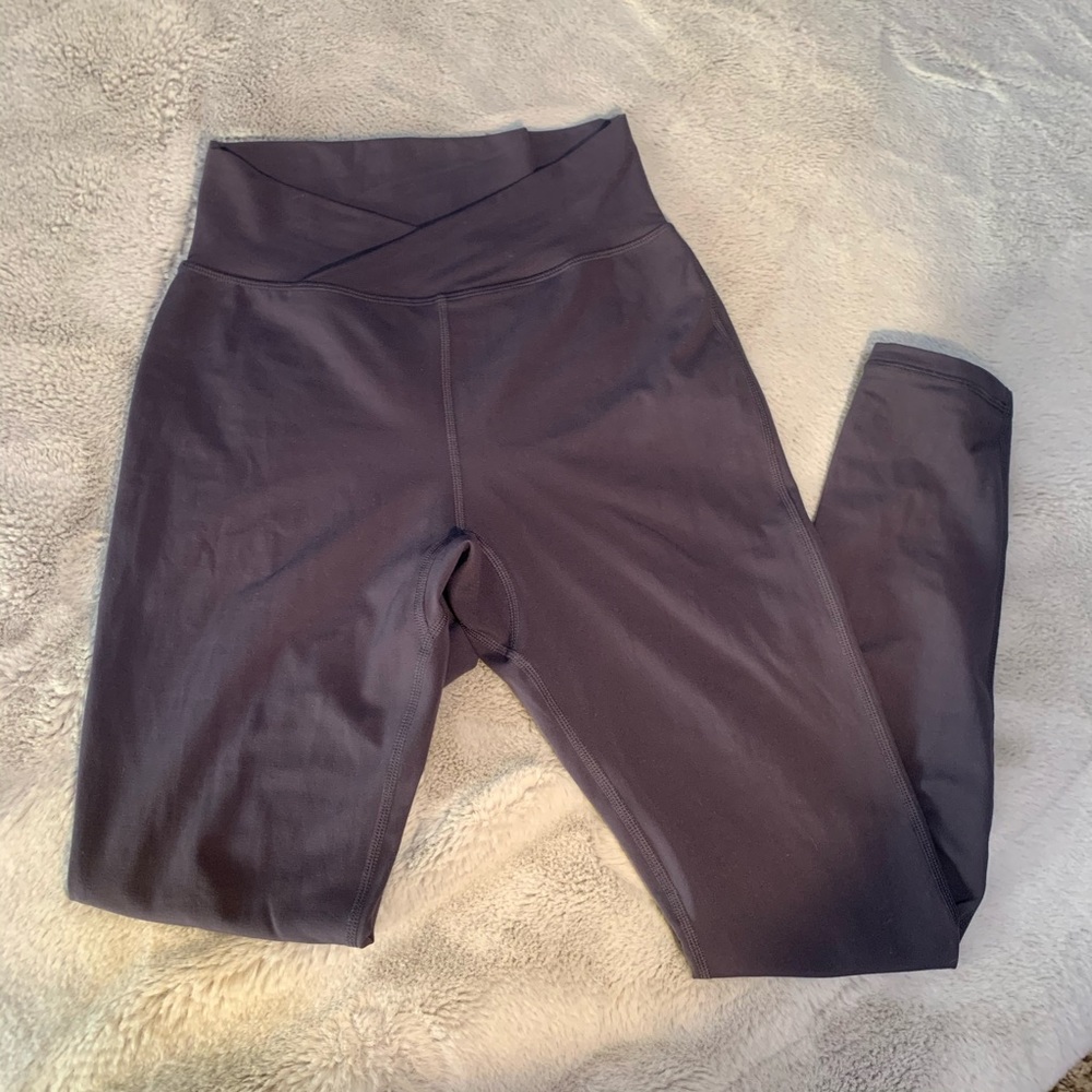 Alphalete leggings